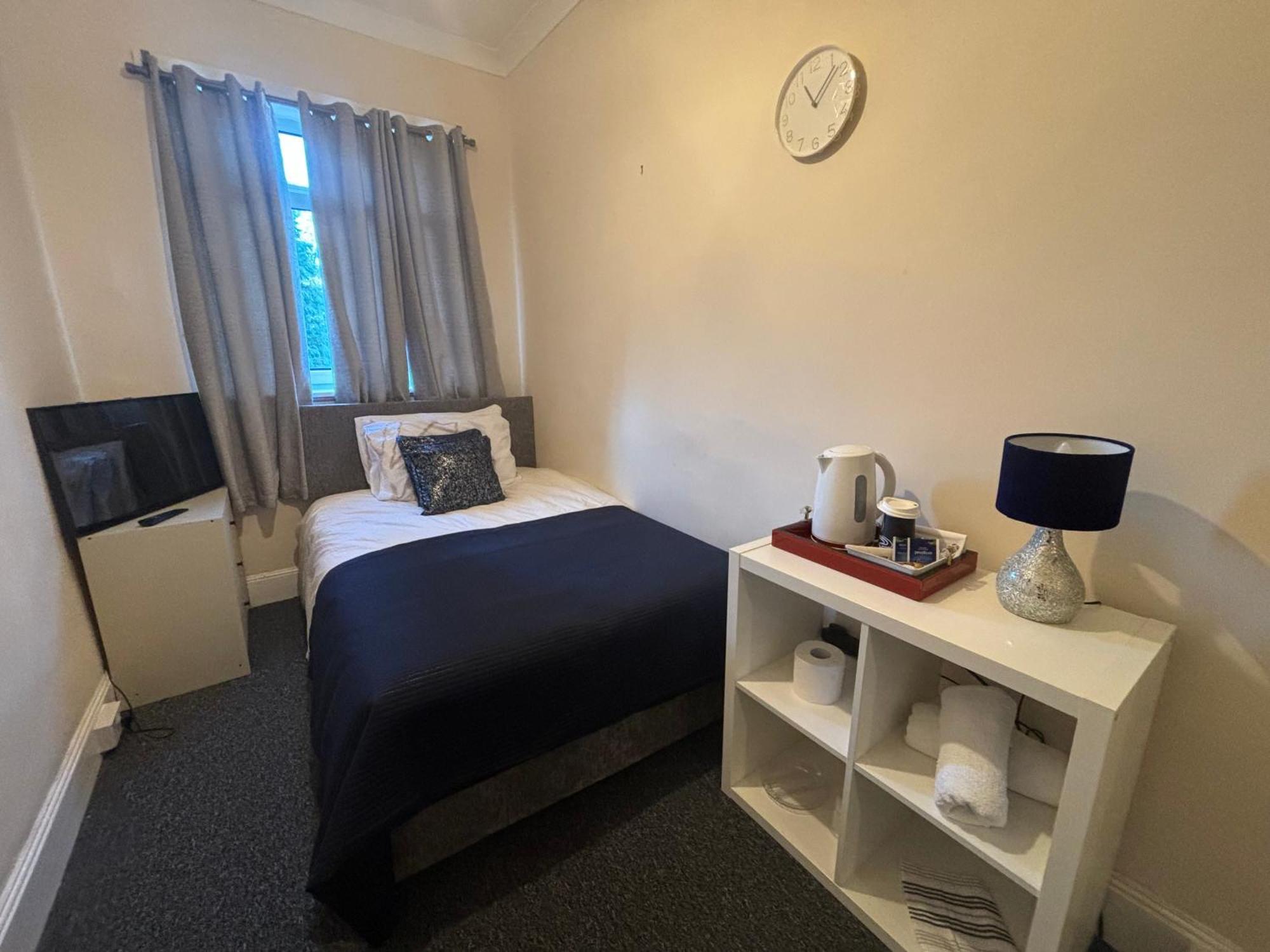 Precise Homes Ltd Wolverhampton Eksteriør bilde